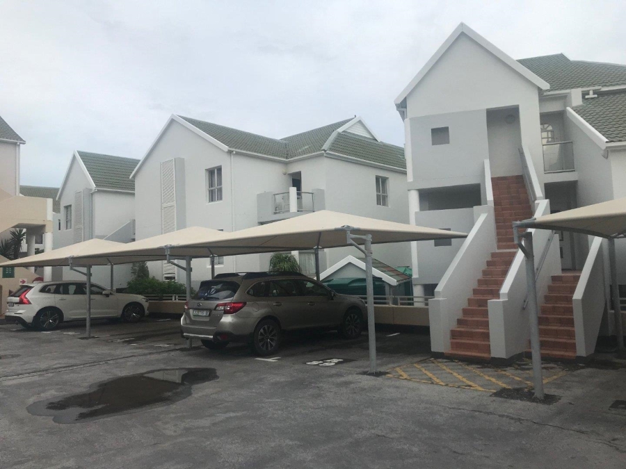 2 Bedroom Property for Sale in Summerstrand Eastern Cape